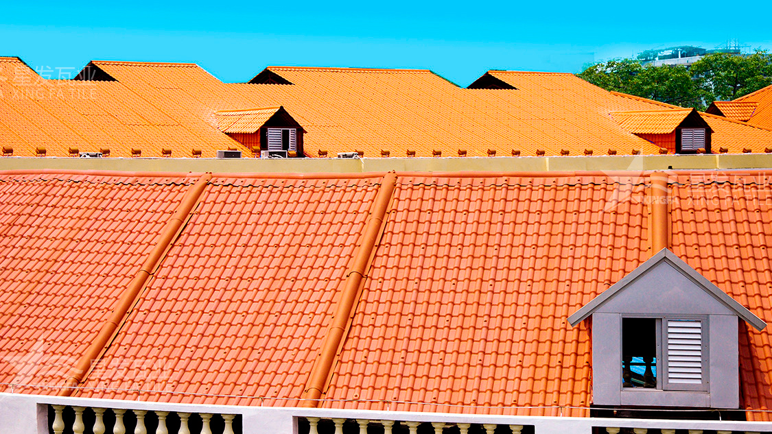 看這里！在你買的樹脂瓦為什么會(huì)開裂褪色？