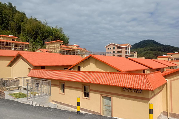 農(nóng)村建房選擇樹脂瓦，到底有什么好處？