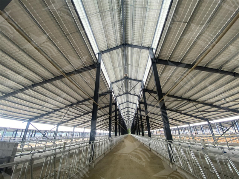 PVC廠房瓦，防腐耐用！化工廠房倉(cāng)庫(kù)屋面瓦的絕佳選擇！